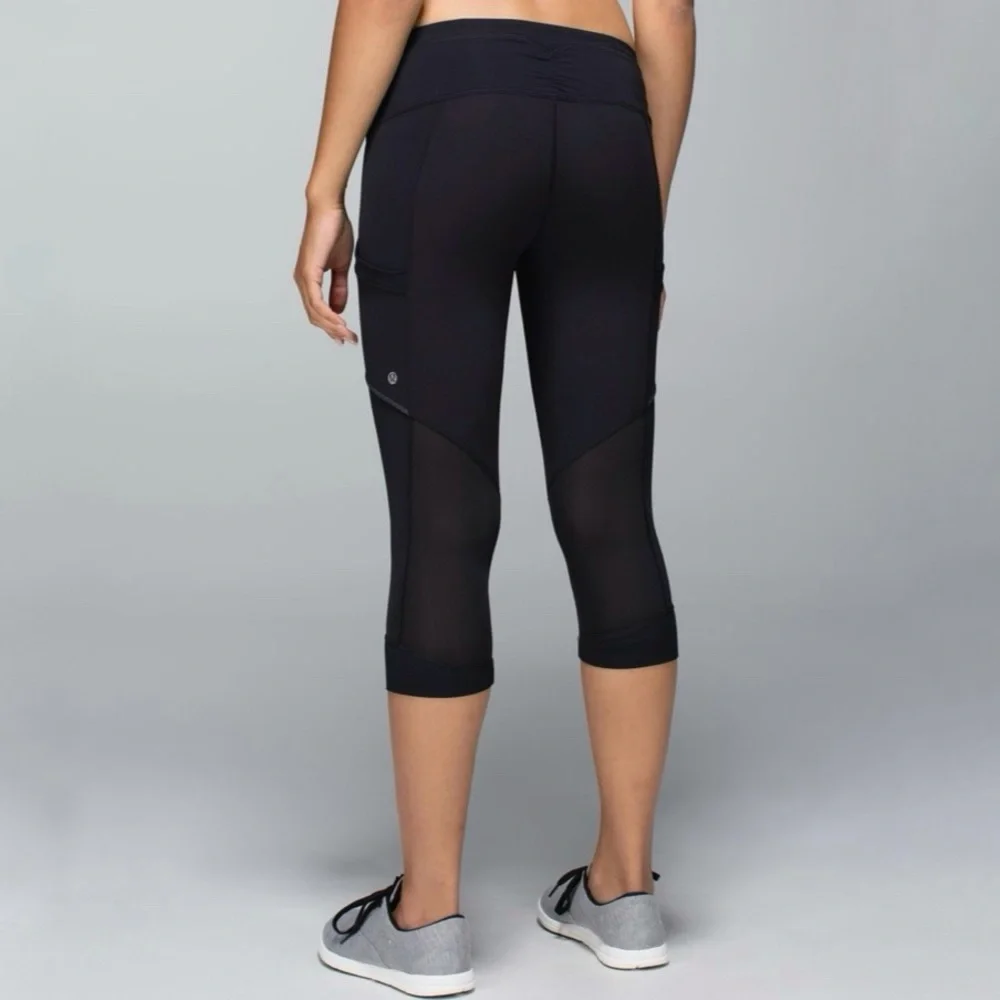 Lululemon Run For Fun Crop Black Pockets Running Workout Gym-8